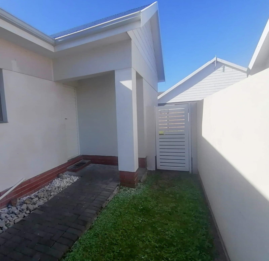 To Let 2 Bedroom Property for Rent in Kamma Ridge Eastern Cape